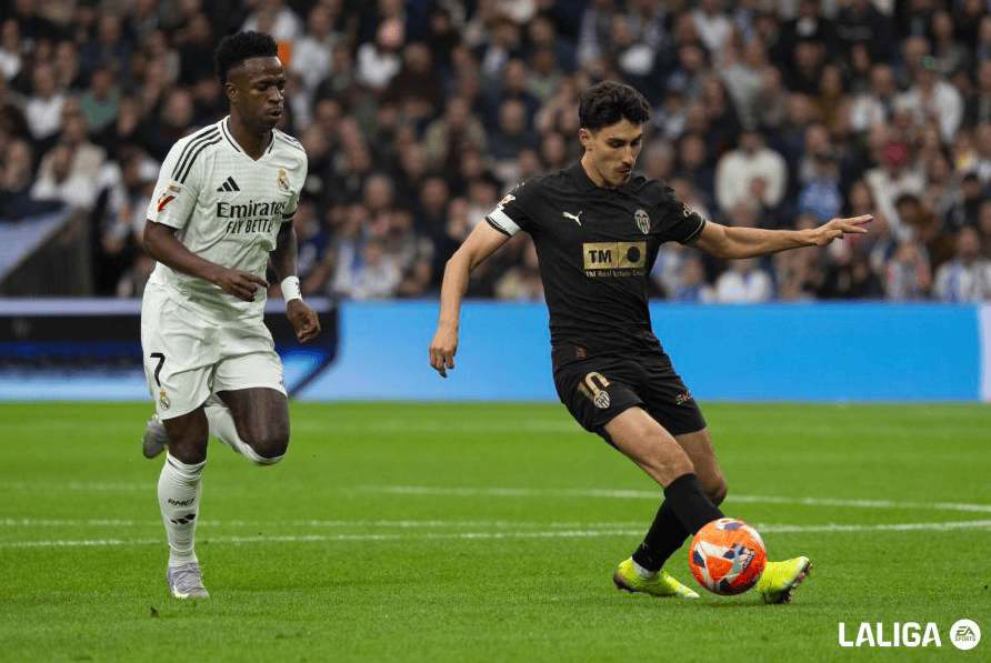 豪门悲喜夜：9.2亿豪门提前6轮夺冠 皇马1-2惨遭爆冷绝杀 阿森纳1-1