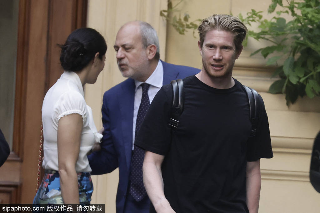 7300万英镑水货桑乔！曼联血亏甩卖2500万，尤文那不勒斯疯抢