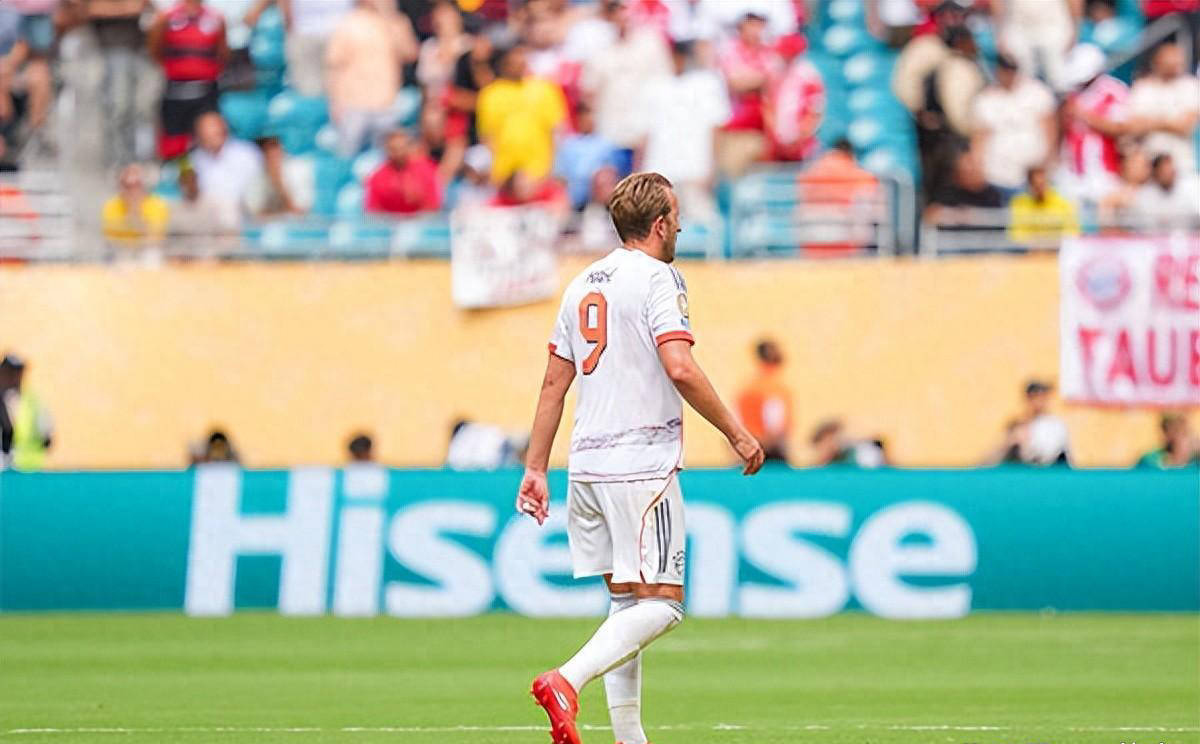 拜仁4-2弗拉门戈：瞬间爆发助孔帕尼制胜，后防漏洞待解决